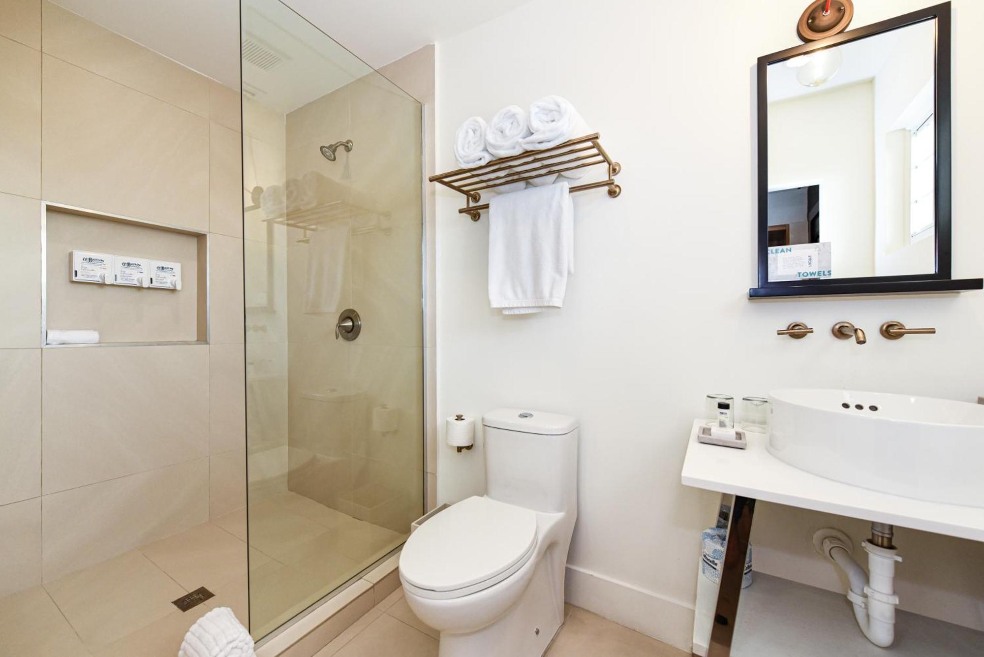 The Locale Hotel Grand Cayman George Town Dış mekan fotoğraf