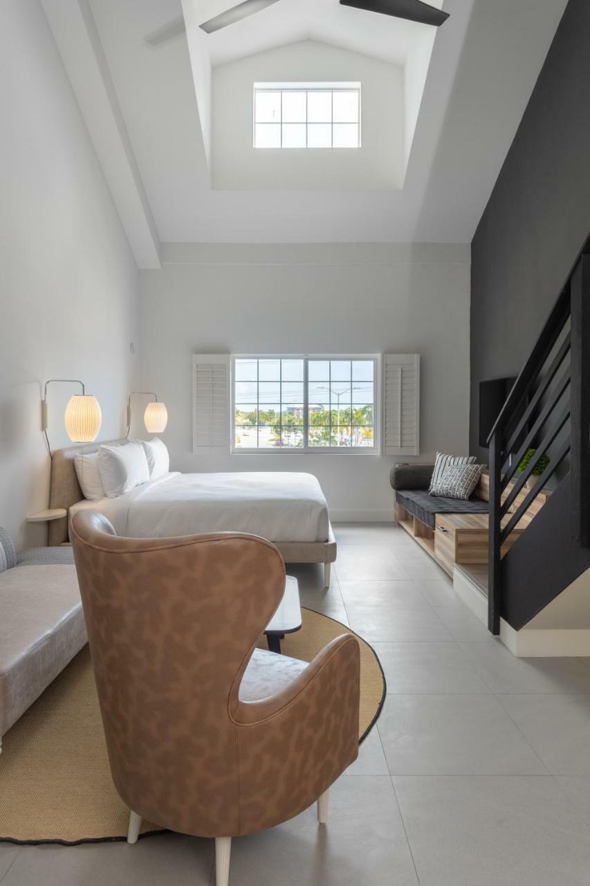 The Locale Hotel Grand Cayman George Town Dış mekan fotoğraf